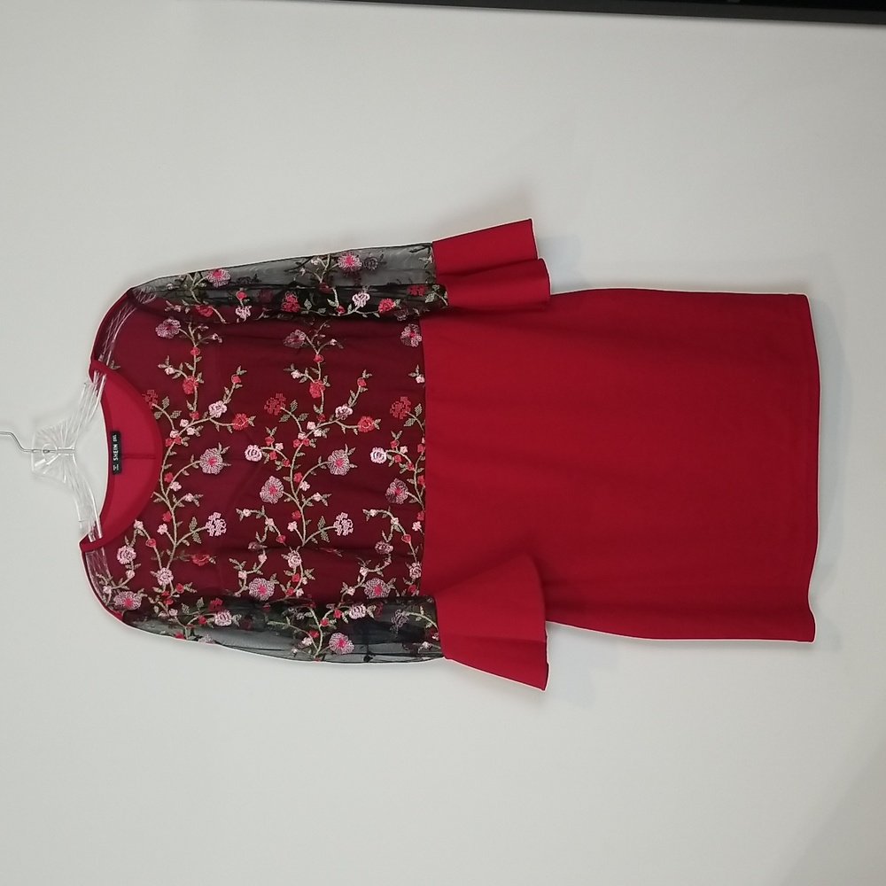 SHEIN BELLE PLUS Bell Sleeve Floral Embroidered Mesh Bodice Dress